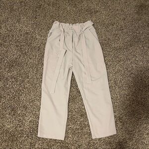 Paper bag pants trousers beige cream color size M   NWT